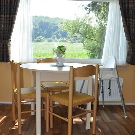 Ihr Wohlfuhlurlaub In Der Vulkaneifel. Durchatmen Auf Dem Ferienhof Thommes. Konukevi 3*