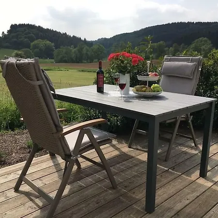 Ihr Wohlfuhlurlaub In Der Vulkaneifel. Durchatmen Auf Dem Ferienhof Thommes.