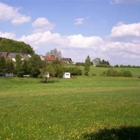 Ihr Wohlfuhlurlaub In Der Vulkaneifel. Durchatmen Auf Dem Ferienhof Thommes. Guest house
